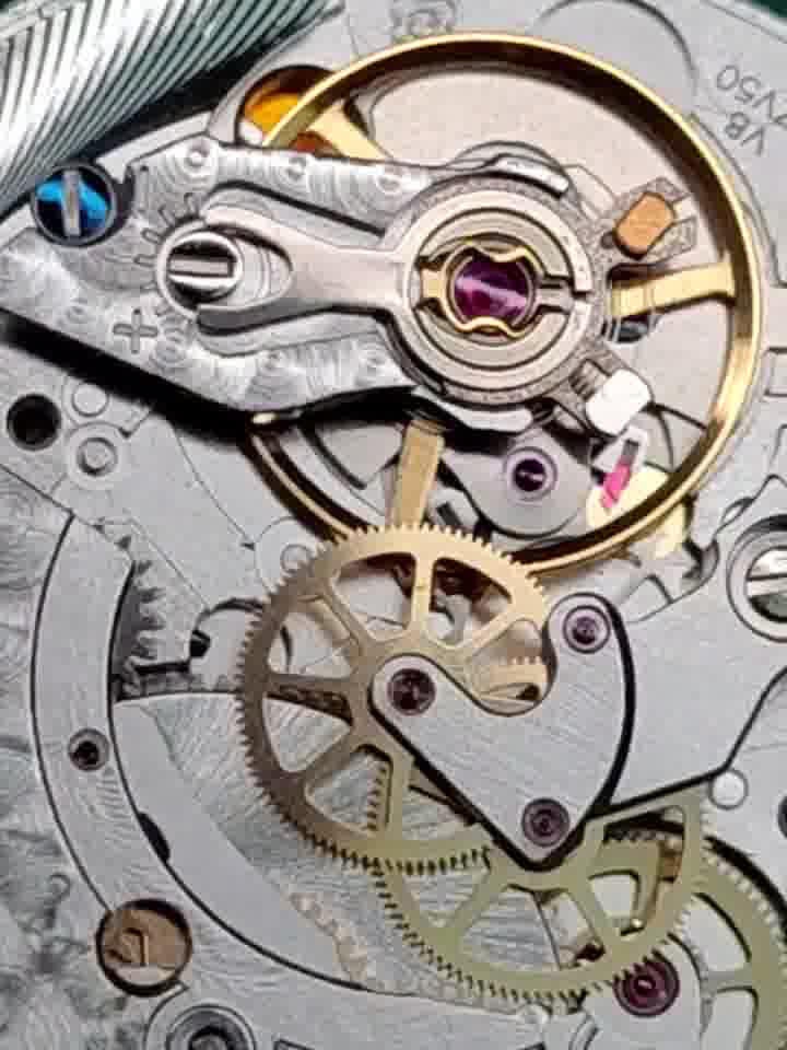 宝珀手表表带掉色处理办法深度解析(图) 宝珀手表表带掉色处理办法深度解析(图)